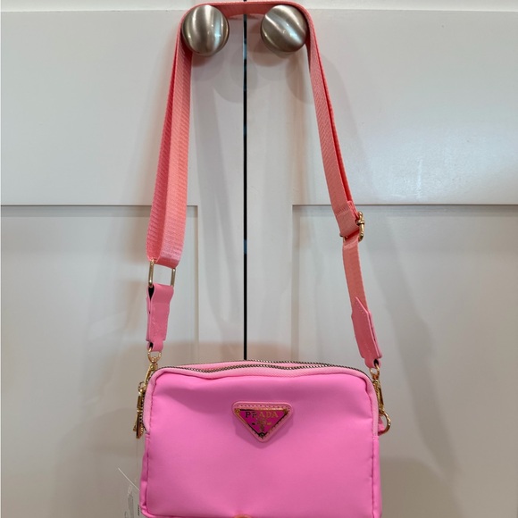 Prada Novelty/GWP Pink Crossbody Bag with Novelty Tan Scrunchie - NWT - Picture 4 of 13
